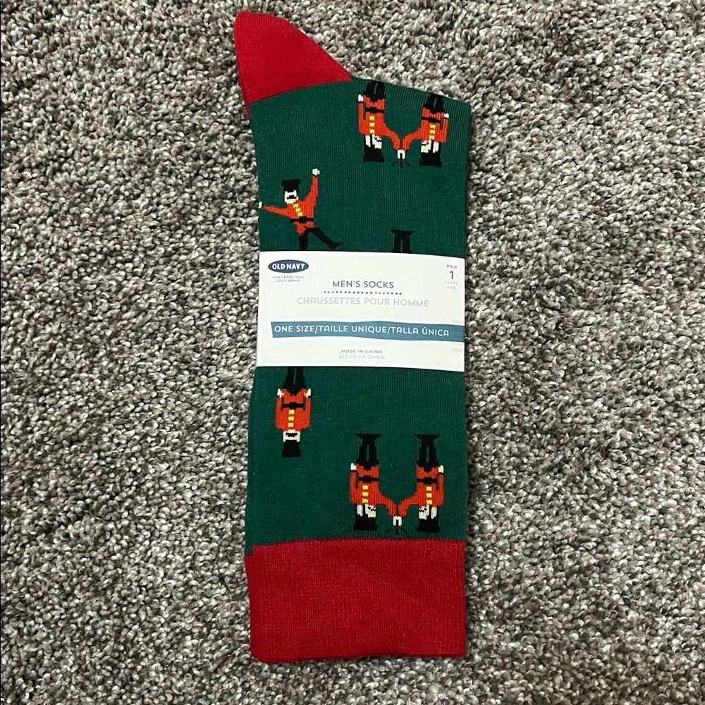 OLD NAVY Nutcracker Crew Socks NEW